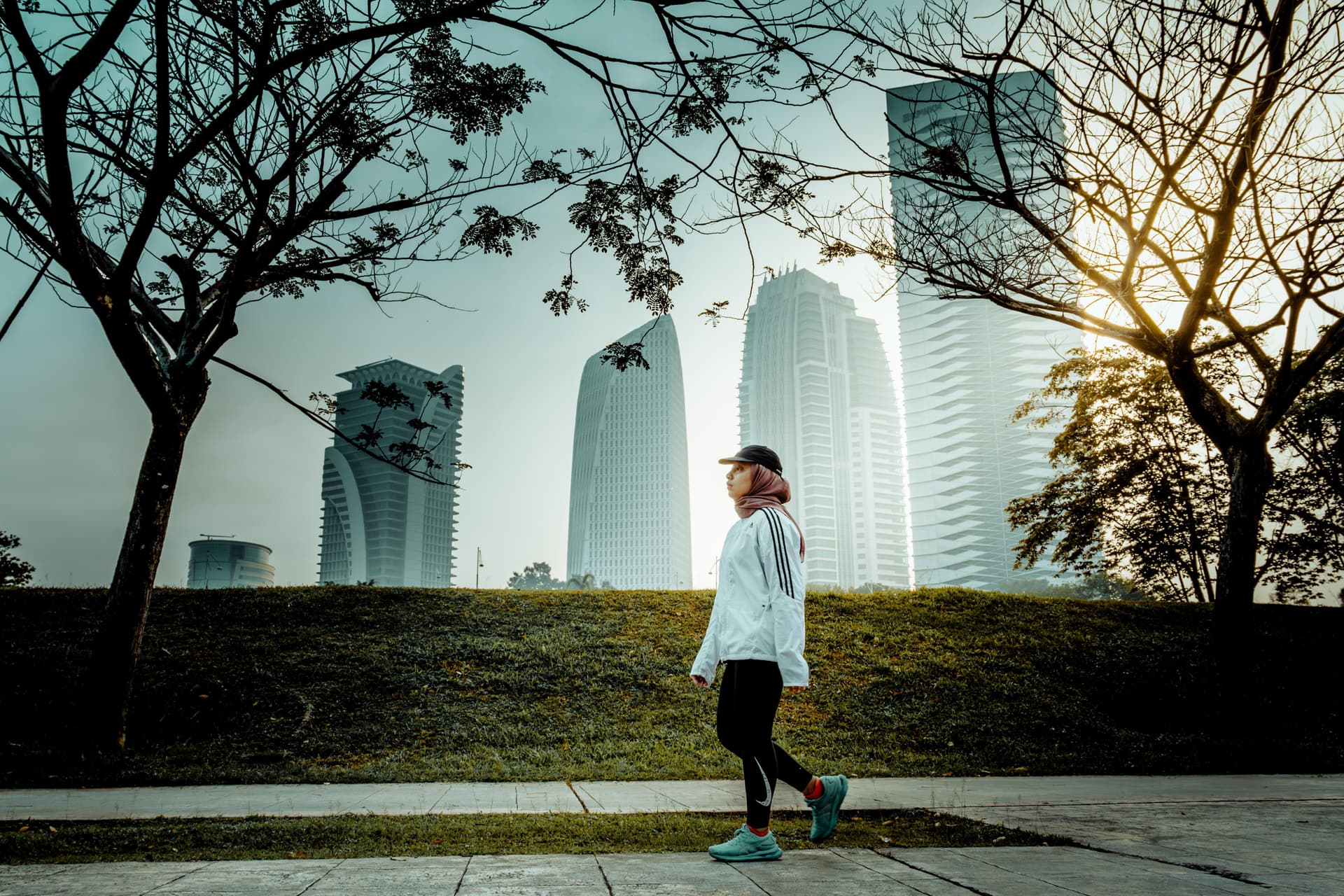 Challenges of Working in Malaysia as a Student – 2026 Guide