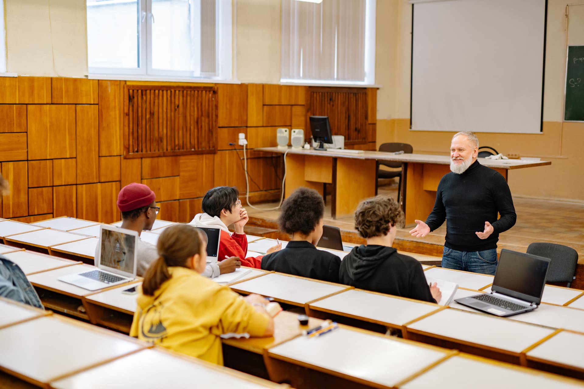 Blog: Kings University College Malaysia: Why Small Class Sizes Matter in 2026